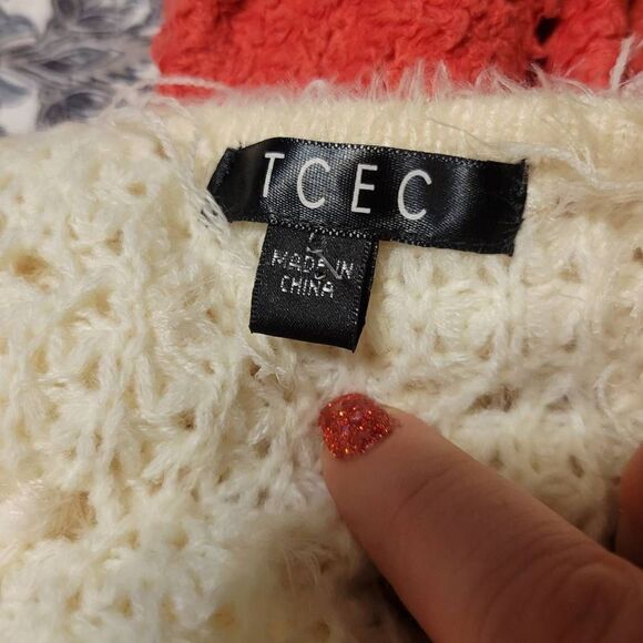 TCEC Woman's Size Large Cream White Faux Fur Fuzzy Shaggy Sleeveless Cardigan Ve - Picture 5 of 6